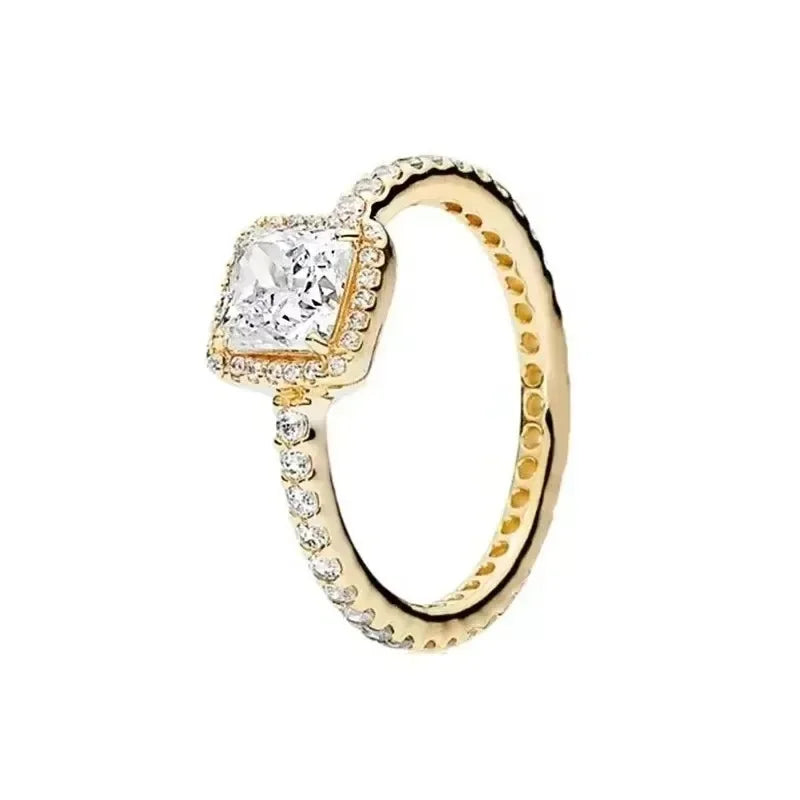 Pierścionek kryształkowy