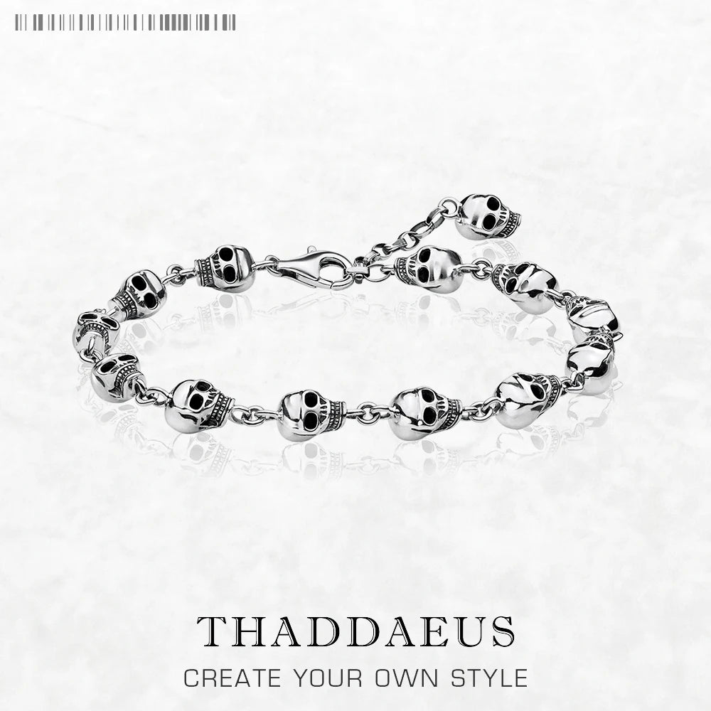 Bransoletka w czaszki