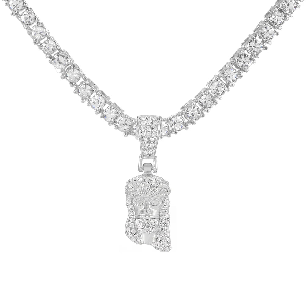 Naszyjnik kryształkowy Jezus