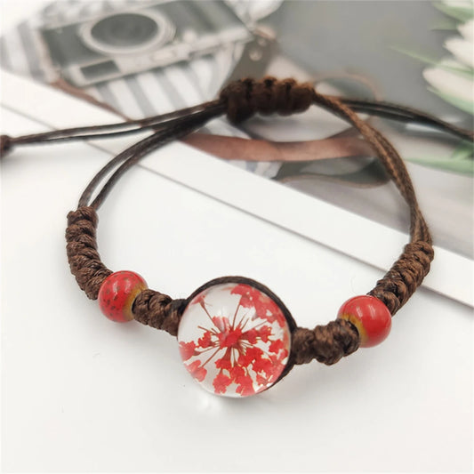 Koralikowa kwiatowa bransoletka