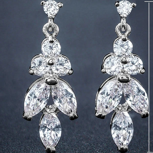 Kolczyki Srebrna Lilia