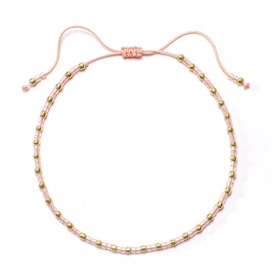 minimalistyczna koralikowa bransoletka