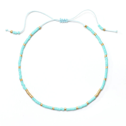 minimalistyczna koralikowa bransoletka