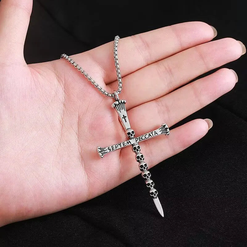 Naszyjnik retro krzyżyk