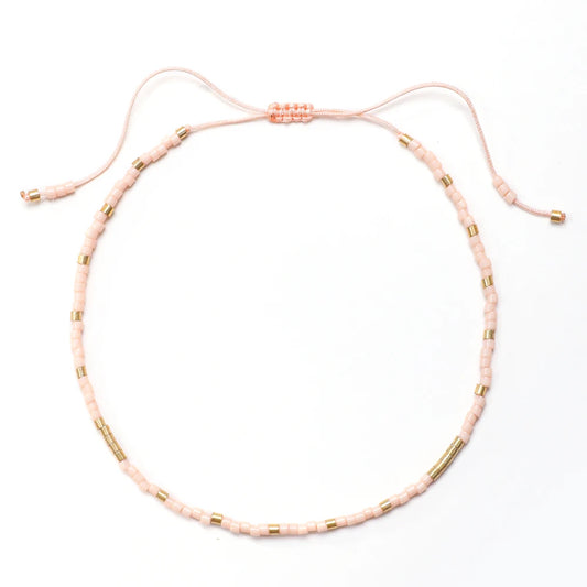 minimalistyczna koralikowa bransoletka