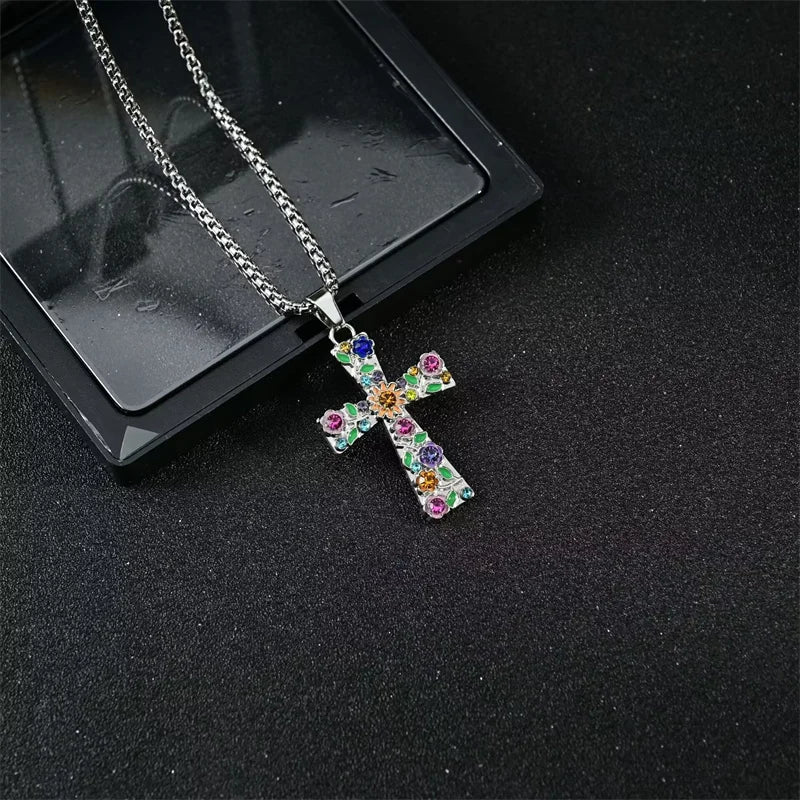 Naszyjnik retro krzyżyk