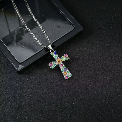 Naszyjnik retro krzyżyk