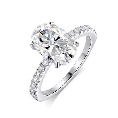 4.5 CT Zaręczynowy pierścionek