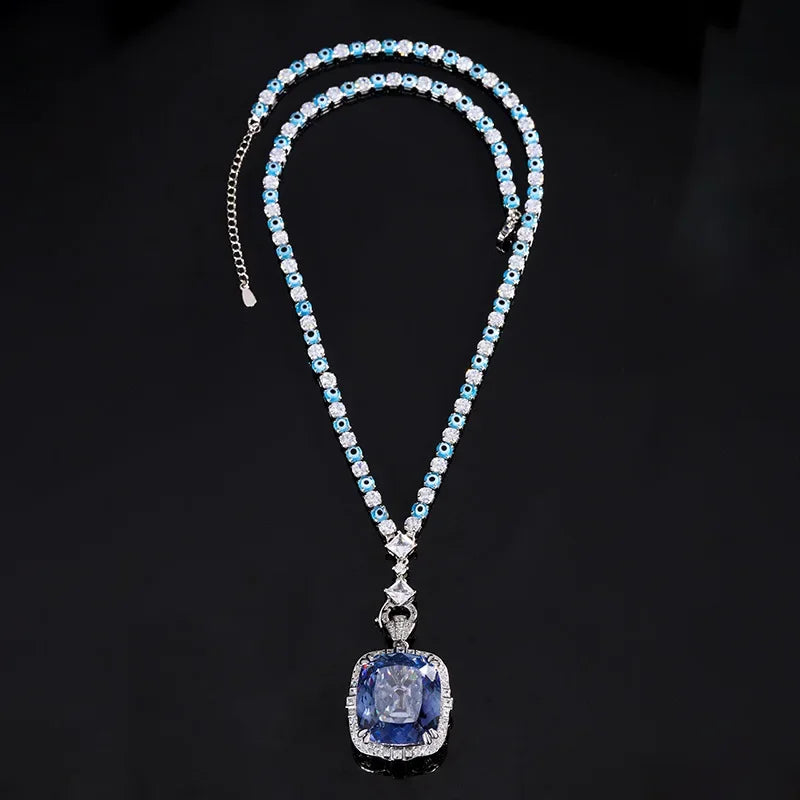 Naszyjnik kryształkowy