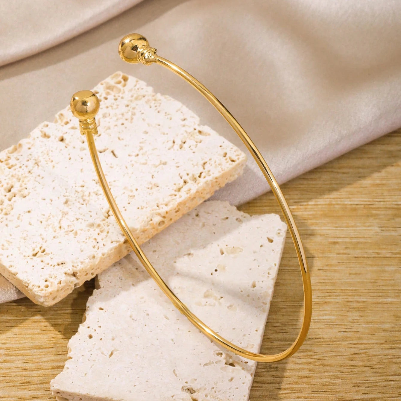 Bransoletka na ramie