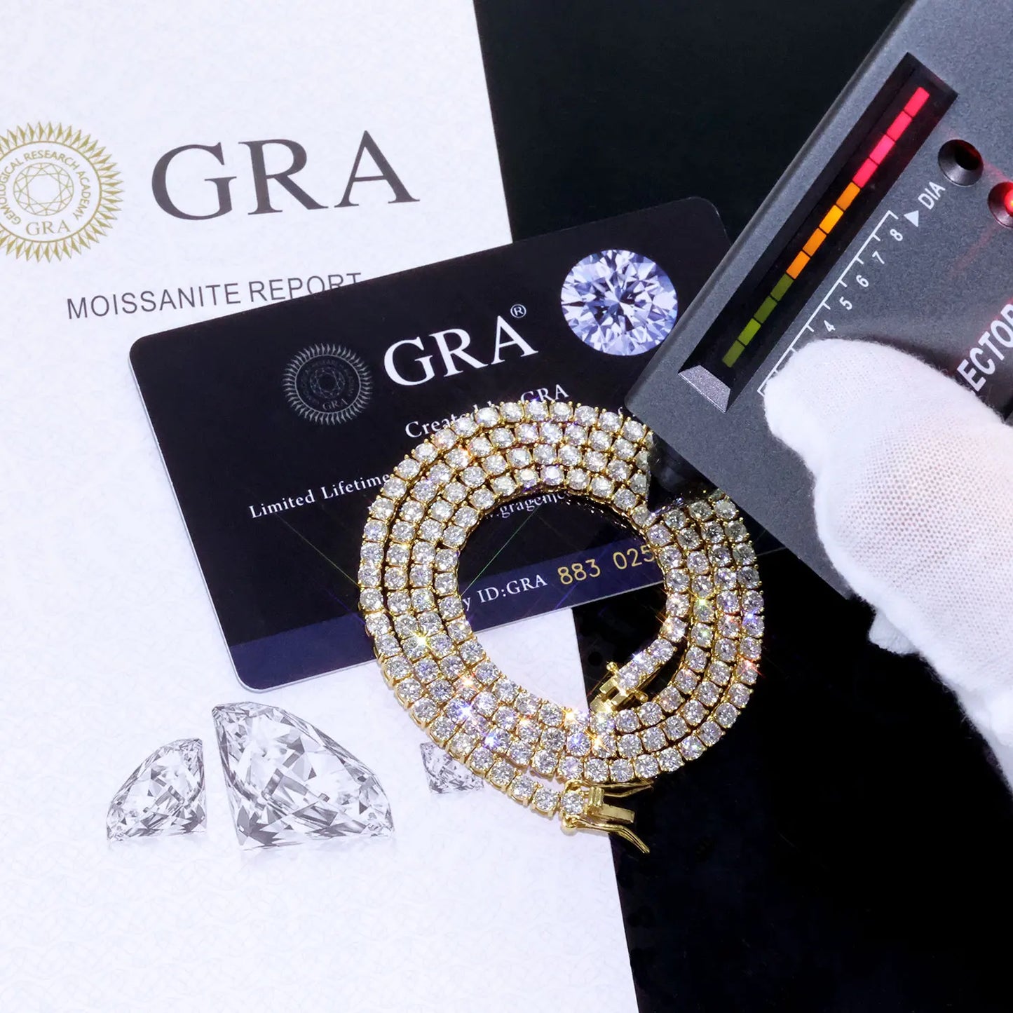 Naszyjnik kryształkowy