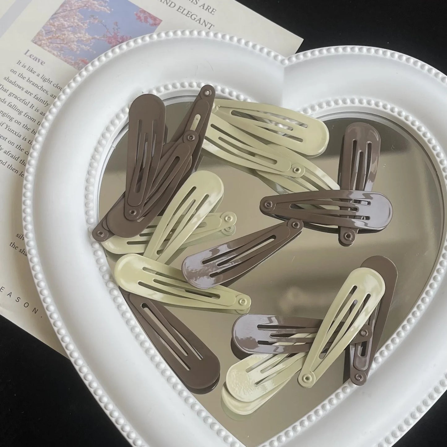 10 Spinek do włosów