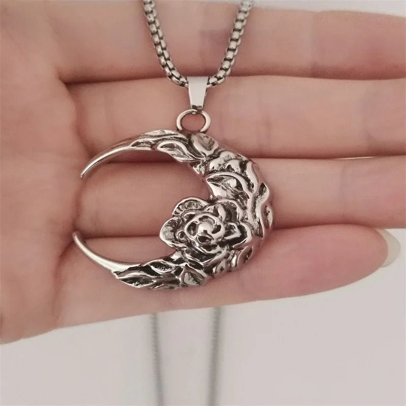 Naszyjnik retro krzyżyk