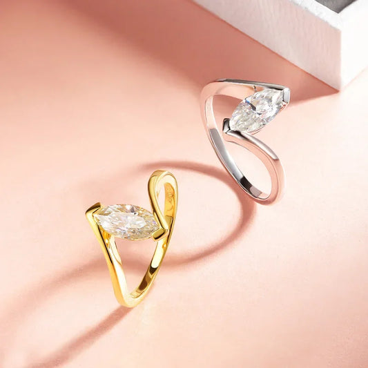 Srebrny pierścionek