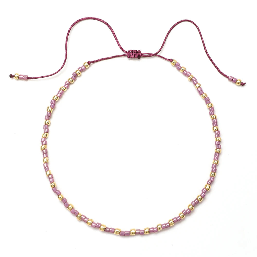 minimalistyczna koralikowa bransoletka